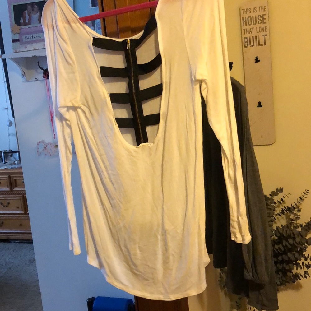 Shirt - Picture 2 of 2